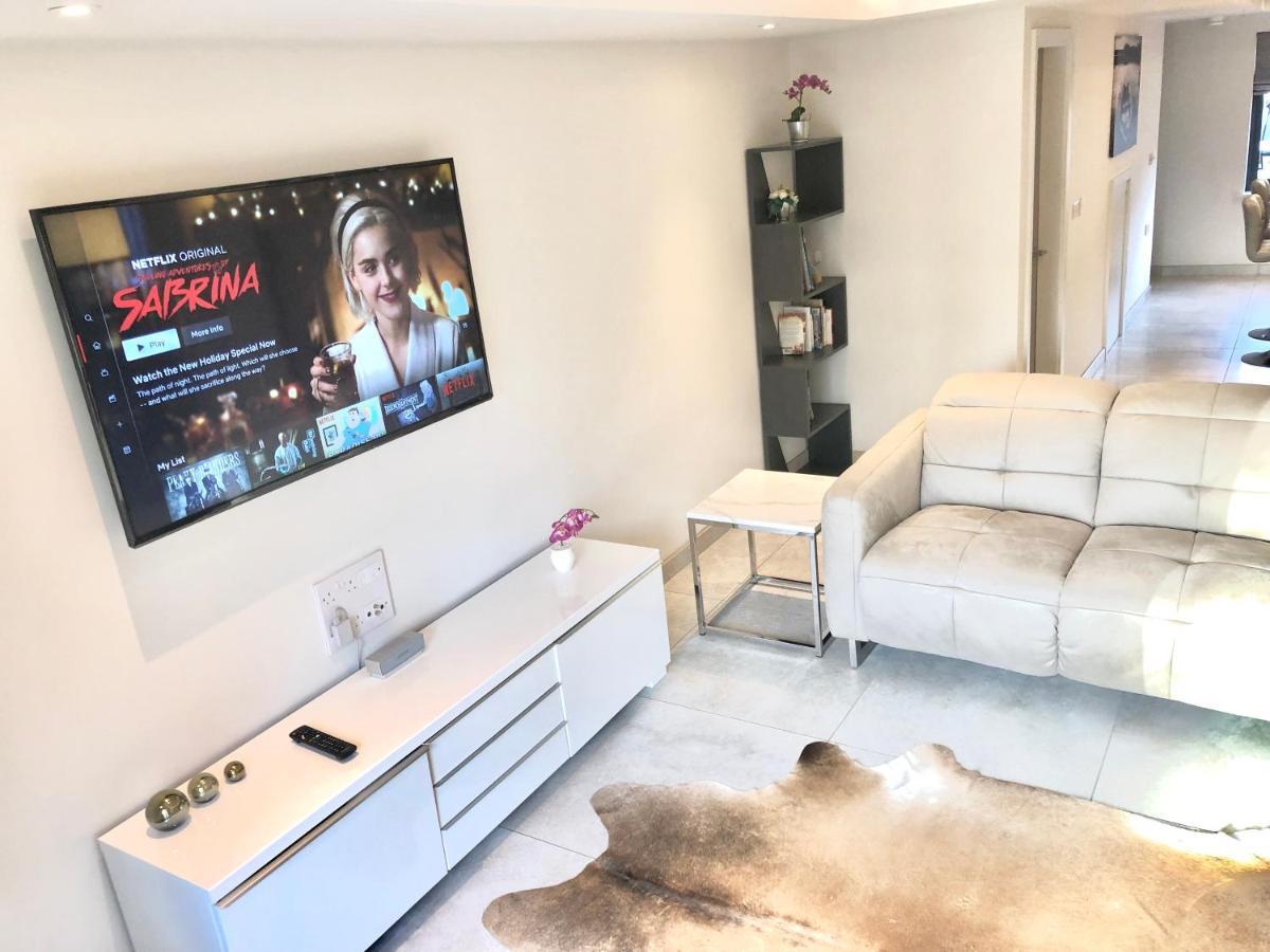 Millstream Mews Appartement Bakewell Buitenkant foto